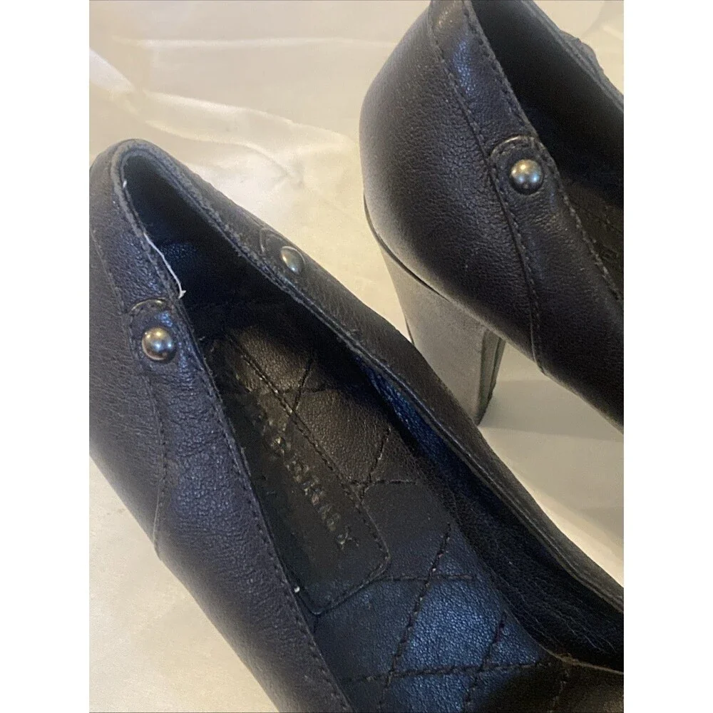 Burberry Black Leather Buckle Pumps Quilted Insoles Sz 5 Designer Heels - Picture 13 of 13